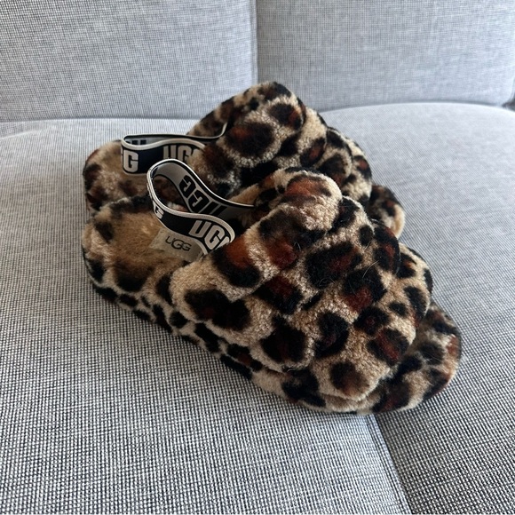 UGG Fluff Yeah Leopard Slippers Elastic Slingback Size 6 Women’s Open Toe Detail - Picture 2 of 7